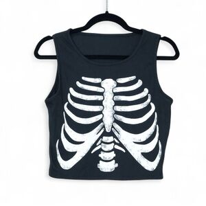 Skeleton Ribcage Graphic Crop Top